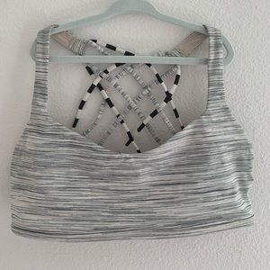 Lululemon Sports Bra size 8 Free to be Wild bra